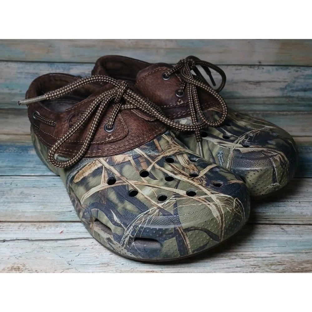 Crocs Sport Camo Leather Boat Shoes Men's Size 12